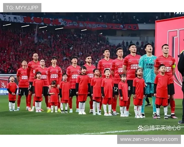 社区热议：球迷热爱的话题与观点争鸣，对球迷的热爱说说