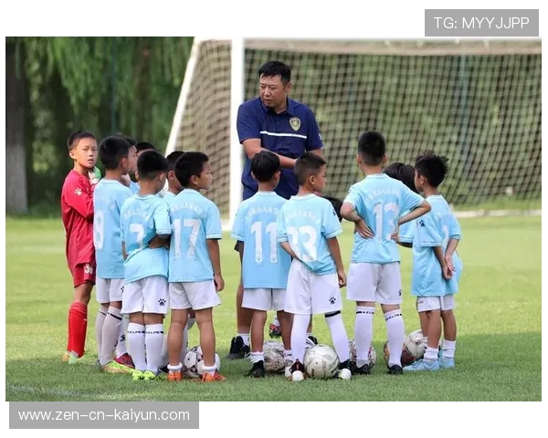 足球俱乐部在青训中实施学业托管、升学辅导与职业规划并行体系 足球俱乐部在青训中实施学业托管、升学辅导与职业规划并行体系